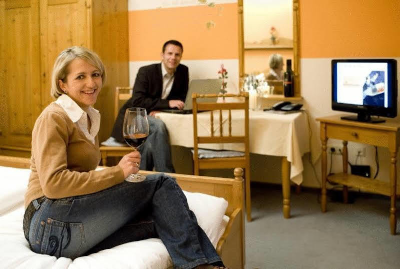 Landgasthof Fiedler Dietersheim Zewnętrze zdjęcie